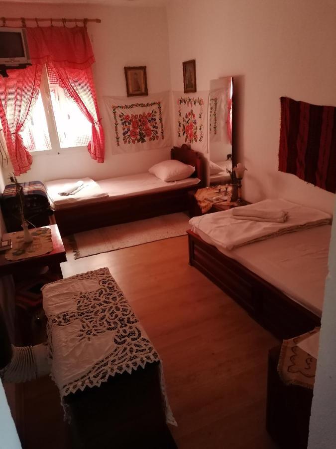 Etno Apartmani "Vlaska Kuca" Кладово Екстер'єр фото